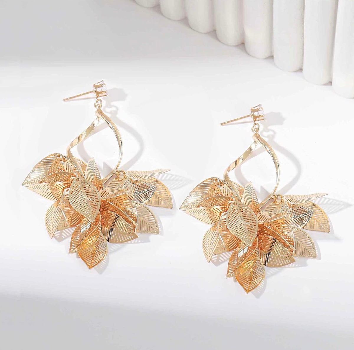 Gold Leaf Dangle Earrings for Women Nature-Inspired 925 Sterling Silver Twisted Chandelier Jewelry with Cubic Zirconia